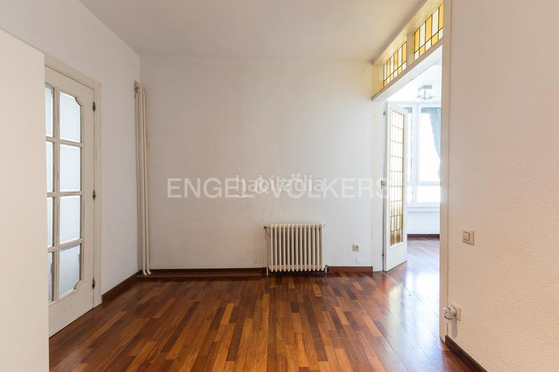 Foto 805c13d2-2541-488b-a022-1d9a65f52ec3. Apartament amb calefacció aparcament a L´Antiga Esquerra de l´Eixample Barcelona