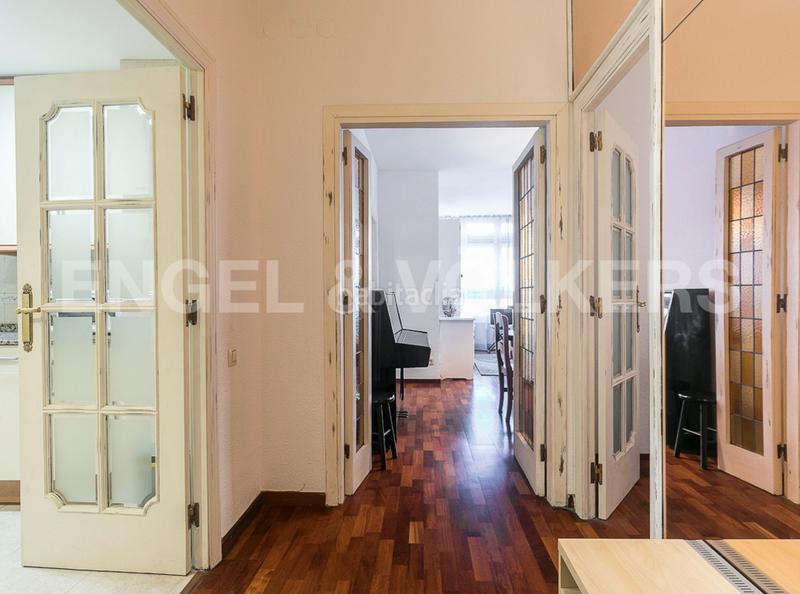 Foto a53ed87b-4a5a-4009-9c39-b64afe77f818. Apartament amb calefacció aparcament a L´Antiga Esquerra de l´Eixample Barcelona