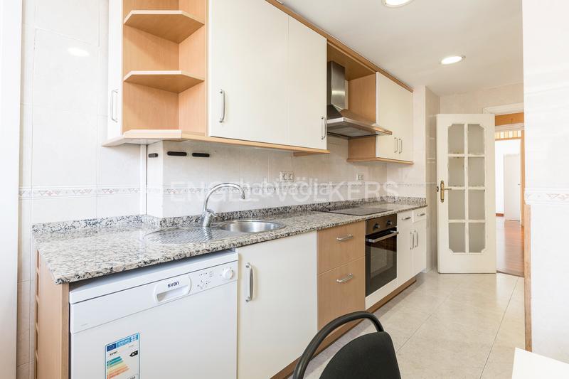 Foto a86eba87-271f-460a-b994-6539d589c88b. Apartament amb calefacció aparcament a L´Antiga Esquerra de l´Eixample Barcelona