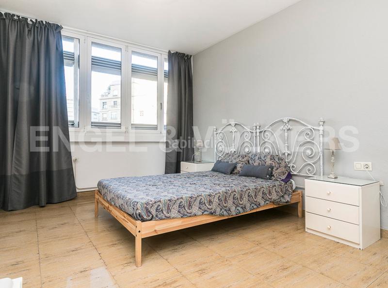Foto d892bc8f-e8b6-4463-9818-a1e2ef8d90be. Apartament amb calefacció aparcament a L´Antiga Esquerra de l´Eixample Barcelona
