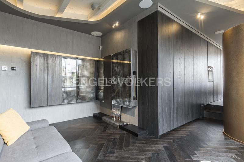 Foto 9a3ef7bb-ef2c-4fa5-a570-1eedc94aaac4. Alquiler apartamento ático temporal de diseño con vistas panorámicas a en Barcelona