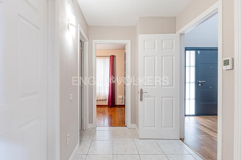 Foto 31888289-488b-43c1-9229-0639b9e237e0. Casa con riscaldamento parcheggio in Mira-sol Sant Cugat del Vallès
