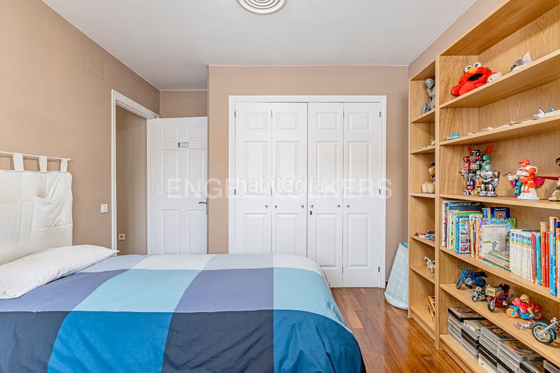 Foto 5a2efed4-b511-4fd0-853e-b5a25fedebe8. Casa con riscaldamento parcheggio in Mira-sol Sant Cugat del Vallès