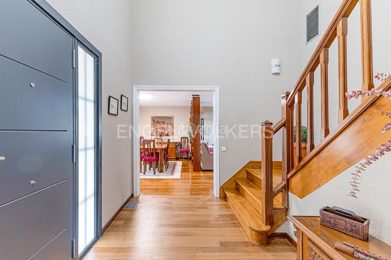 Foto 6f25edda-ccaf-450c-a537-f18e9016a858. Casa con riscaldamento parcheggio in Mira-sol Sant Cugat del Vallès