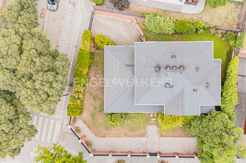Foto cd814805-3d00-4cbd-8148-6d87cc782d5c. Casa con riscaldamento parcheggio in Mira-sol Sant Cugat del Vallès