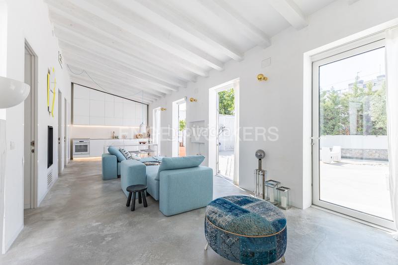 Foto d619d6a4-2b7c-47ed-a5dc-c2bb4169321a. Rent country house with heating pool in Aiguadolç - Sant Sebastià Sitges