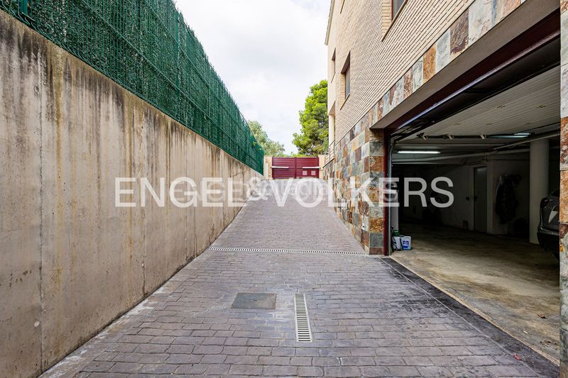 Foto ec494294-51df-4fbf-aa5f-c21f637950b1. Casa amb calefacció aparcament piscina a El Tancat-Mas d´en Gual Vendrell (El)