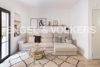 Location Appartement à Sant Ramon - Maternitat. Increíble piso temporal con terraza en les corts