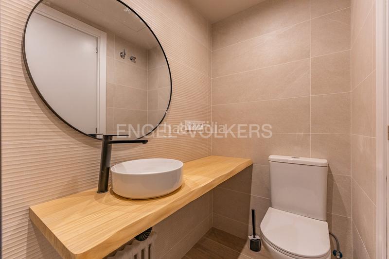 Foto d14a631e-c199-4681-84ad-ff849a094f9e. Lloguer apartament amb calefacció piscina a Pedralbes Barcelona