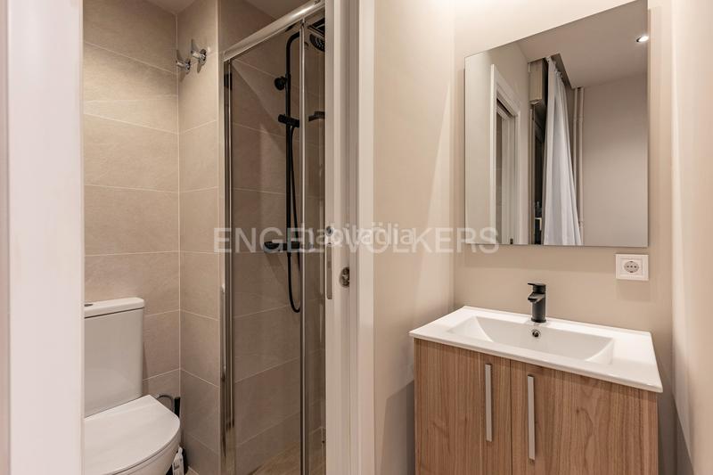 Foto 1e8272d2-6bc0-4ded-bc81-6f4adcb70fcf. Miete appartement mit heizung pool in Pedralbes Barcelona