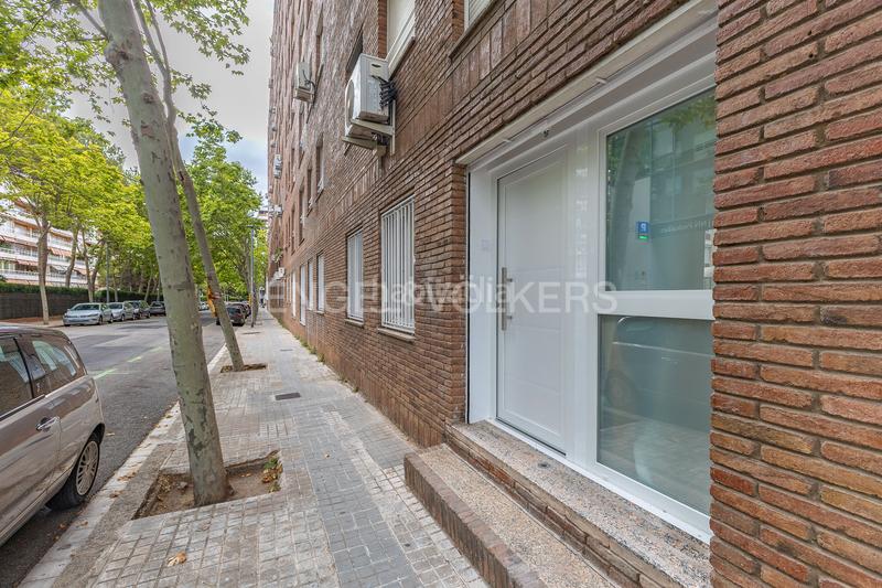 Foto c9e353b7-f811-447c-a2ff-133a06b8ec2c. Miete appartement mit heizung pool in Pedralbes Barcelona