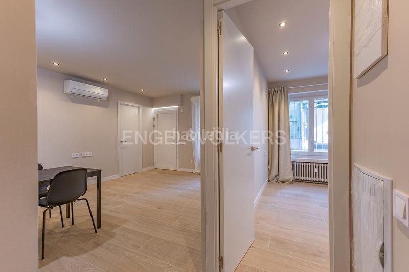 Foto e1f9dbda-d798-4930-8ce2-b8384c046457. Miete appartement mit heizung pool in Pedralbes Barcelona