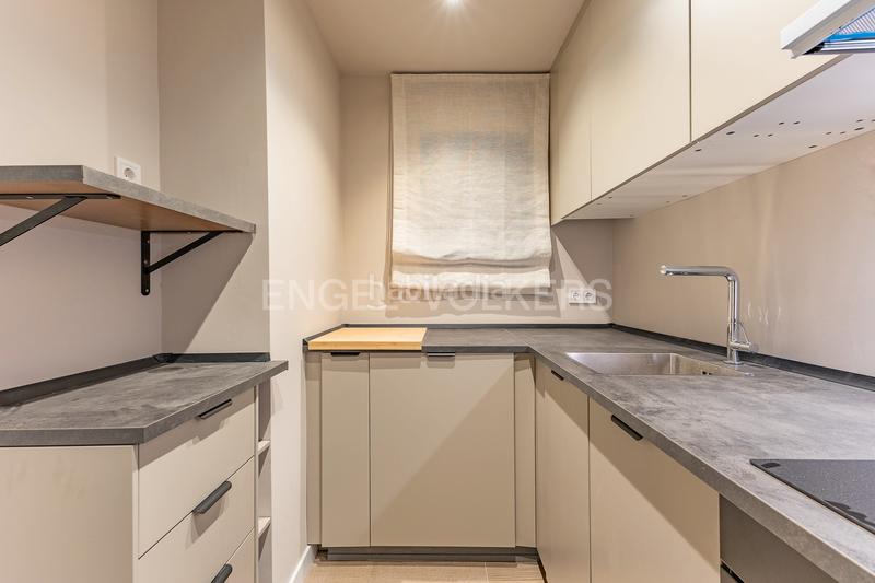 Foto 7ad9c8f3-d0fd-4a05-9d5e-e087132cf9ad. Rent apartment with heating pool in Pedralbes Barcelona