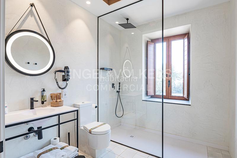 Foto 5b4eac68-0bff-405e-a9f0-4f595b35d517. Masia amb calefacció aparcament piscina a Calders