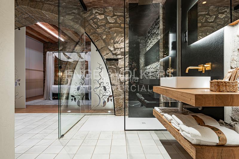 Foto 6413b8f3-329d-4897-9c37-a7801830d10e. Masia amb calefacció aparcament piscina a Calders