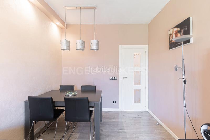 Foto bd98beb4-3f9c-4ddb-8d19-eb11fceca82e. Àtic amb calefacció a Sagrada Família Barcelona