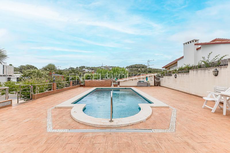 Foto 1ca3dccc-cdb5-4a60-a104-7efaed387858. Casa un refugio con encanto entre viñedos y mar en Sant Pere de Ribes