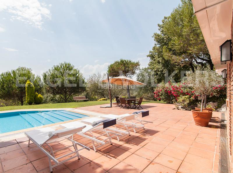 Foto 38cbb7d8-95d9-4a0a-9053-a1d17061a7e1. Casa con riscaldamento parcheggio piscina in Vallvidrera - Tibidabo - Les Planes Barcelona