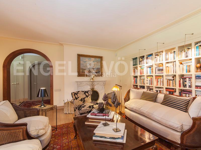 Foto b2fbcced-157b-4951-90df-756fdac6dfff. Casa con riscaldamento parcheggio piscina in Vallvidrera - Tibidabo - Les Planes Barcelona