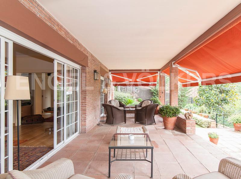 Foto bc15d7a3-51cc-448b-b966-24041082b61a. Casa con riscaldamento parcheggio piscina in Vallvidrera - Tibidabo - Les Planes Barcelona