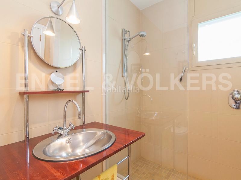 Foto fef39de4-230a-4407-8e12-d609e8fdc9e6. Casa con riscaldamento parcheggio piscina in Vallvidrera - Tibidabo - Les Planes Barcelona