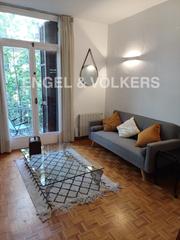 Rent Apartment in Dreta de l´Eixample. Precioso piso de 2 habitaciones en corazón de leixample