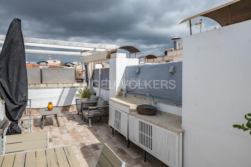 Foto 7a4274cb-ad8a-4f0c-96eb-5edaf3c4d093. Attico con riscaldamento in Centre Sitges