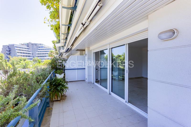 Foto 7decb8b1-3c2c-4937-9cf8-a8969219c788. Apartamento precioso piso junto al mar en Can Girona - Terramar - Vinyet Sitges