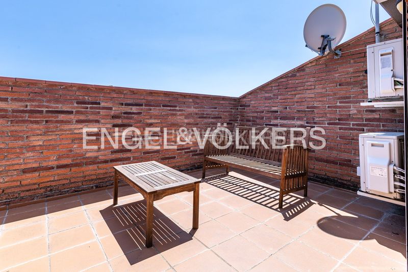 Foto 2c6667d0-6a84-4084-bc23-7756d067a58b. Casa amb calefacció aparcament piscina a Califòrnia-Santa Madrona Masnou (El)