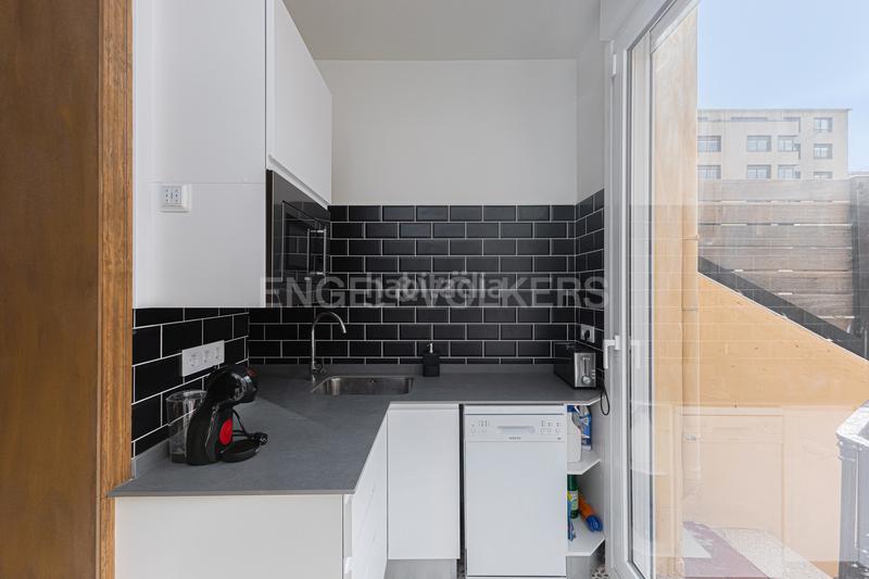 Foto 075dc788-48a0-40ab-9131-2c9b577cb30f. Alquiler apartamento espectacular piso de alquiler temporal, reformado con encanto y gran terraza privada en Barcelona
