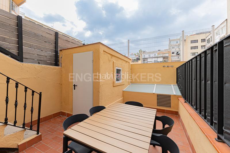 Foto a7e4a808-ad64-4ba6-917f-ba44cdab35df. Alquiler apartamento espectacular piso de alquiler temporal, reformado con encanto y gran terraza privada en Barcelona