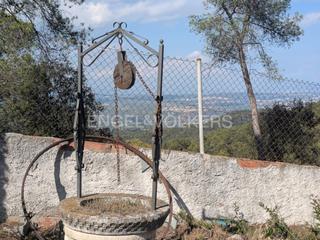Wohngrundstück in Corbera de Llobregat. 2766 m2 de puro potencial en corbera de llobregat