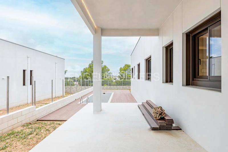 Foto 0e7821b8-0776-46f8-ab9b-86444bcb82fa. Maison 139m<sup>2</sup> avec chauffage parking piscine dans Coma-ruga platja Coma-ruga