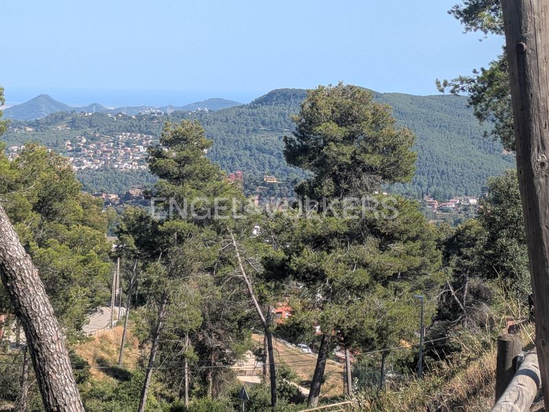 Foto 4958c95a-c948-4b73-a570-c037e4aaac75. Terreny residencial a Corbera de Llobregat