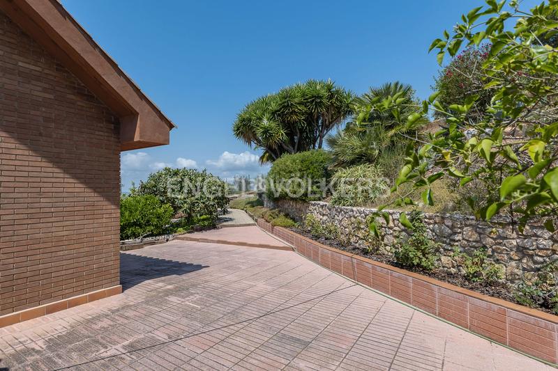 Foto 05a7b3fc-c0eb-4d72-9532-38478a871f66. Casa con riscaldamento parcheggio piscina in Levantina - Montgavina - Quintmar Sitges