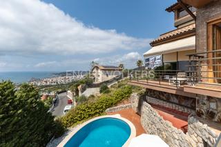 Maison à Levantina - Montgavina - Quintmar. Espectacular casa en sitges con impresionantes vistas al mar