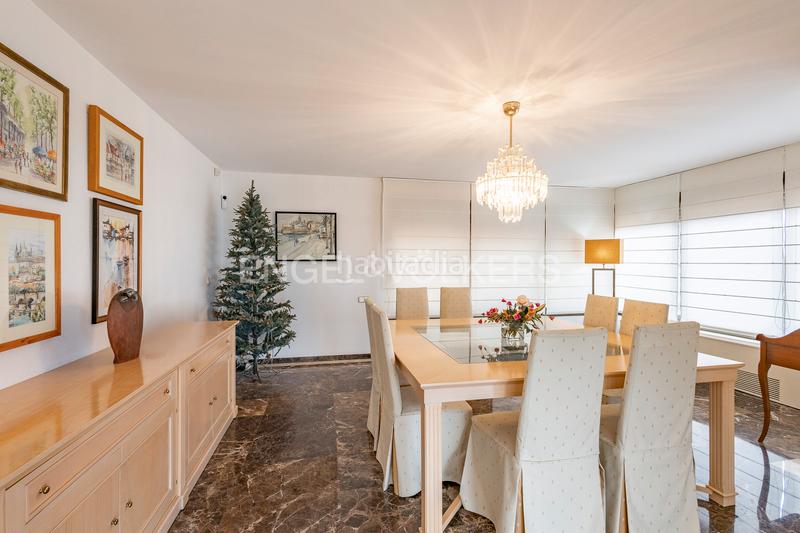 Foto 0a4daae6-7c80-4b19-90ad-73bc4bed267c. Casa con riscaldamento parcheggio piscina in Levantina - Montgavina - Quintmar Sitges