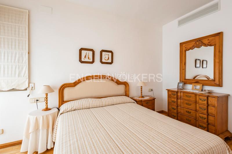 Foto 11d9dac4-5689-416f-adb9-bcebf1eed924. Casa con riscaldamento parcheggio piscina in Levantina - Montgavina - Quintmar Sitges