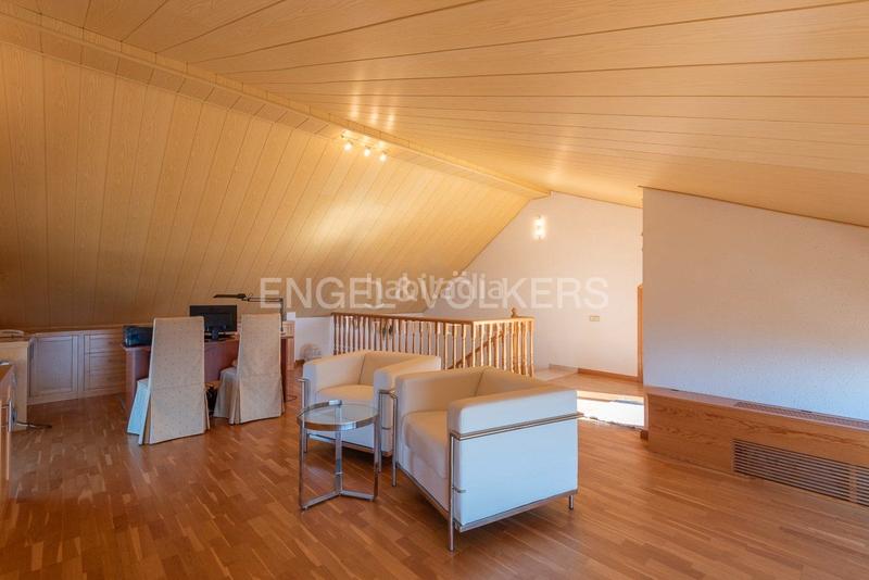 Foto 1530d5a3-3555-431e-85a1-7a295ff0993e. Casa con riscaldamento parcheggio piscina in Levantina - Montgavina - Quintmar Sitges