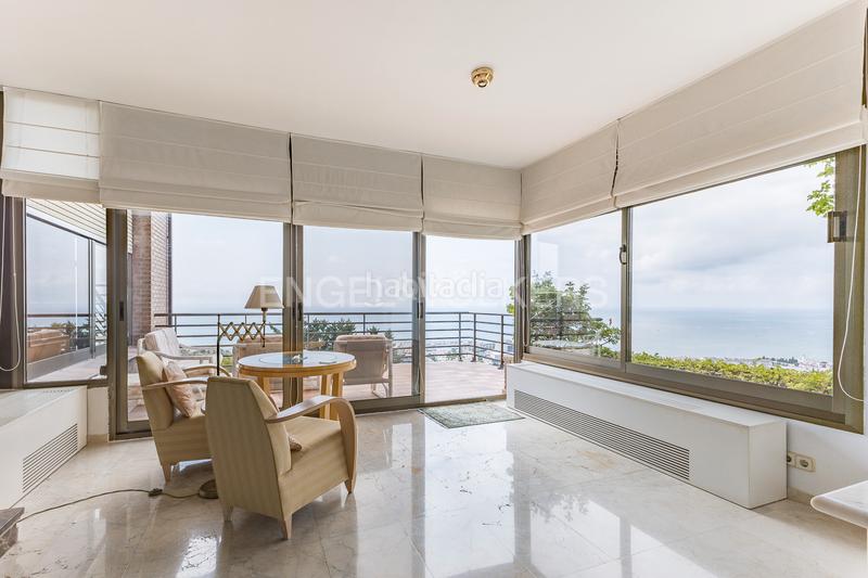 Foto 19c2c2e3-1381-4416-98b9-6f3e1145c5e1. Casa con riscaldamento parcheggio piscina in Levantina - Montgavina - Quintmar Sitges