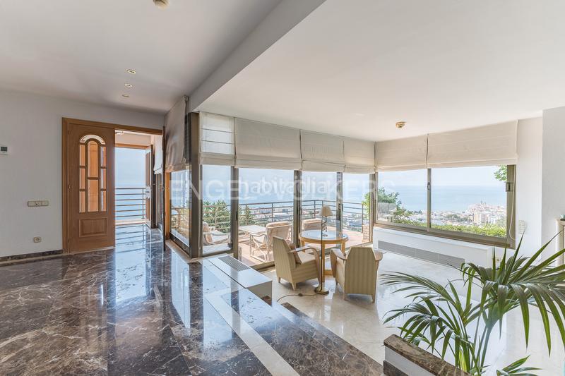 Foto 6378a0b6-0310-49ee-92a9-0490486cdde8. Casa con riscaldamento parcheggio piscina in Levantina - Montgavina - Quintmar Sitges