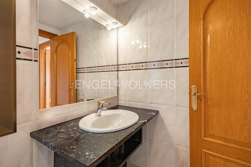 Foto d193970c-df8d-45a1-a774-f992666933be. Casa con riscaldamento parcheggio piscina in Levantina - Montgavina - Quintmar Sitges