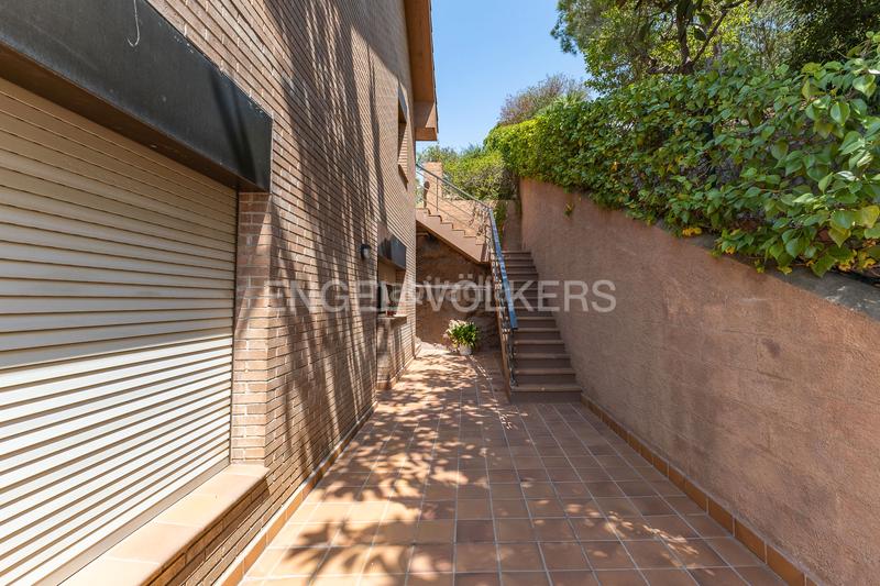 Foto d6413544-9544-4843-b1b2-a668cc8940ac. Casa con riscaldamento parcheggio piscina in Levantina - Montgavina - Quintmar Sitges