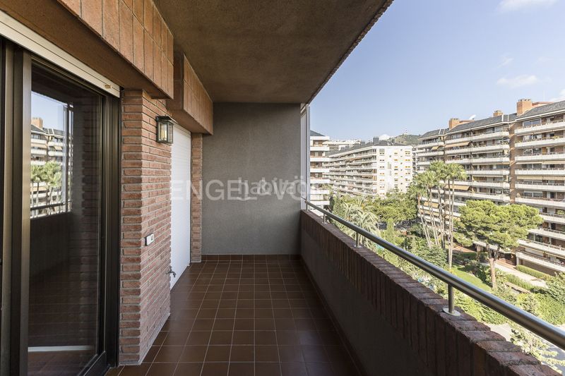 Foto 4274eebb-b31c-43de-8c01-dd0012b69368. Pis amb calefacció aparcament a Pedralbes Barcelona