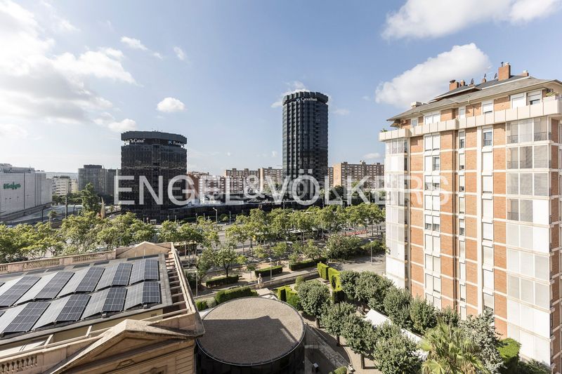 Foto 80b498a0-3f73-4f87-978a-424a381977df. Pis amb calefacció aparcament a Pedralbes Barcelona