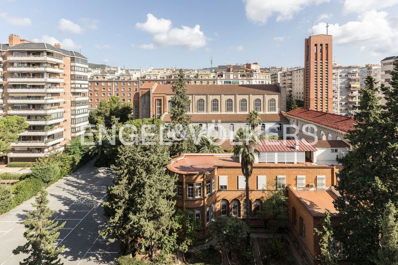 Foto 87d671ac-a556-4244-9a5d-9976b507050d. Pis amb calefacció aparcament a Pedralbes Barcelona
