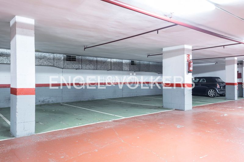 Foto a8918c24-9332-4880-82ff-955f768b195c. Pis amb calefacció aparcament a Pedralbes Barcelona