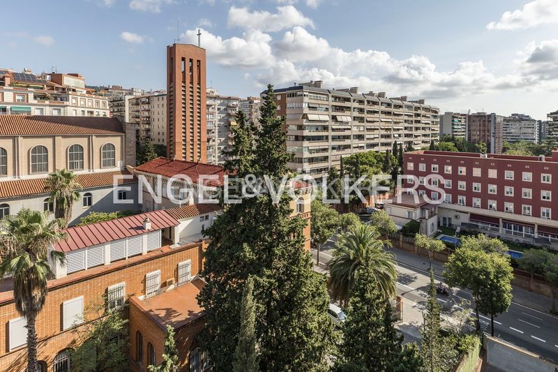 Foto d17f3fe1-9c90-469b-97a3-8df299080465. Pis amb calefacció aparcament a Pedralbes Barcelona