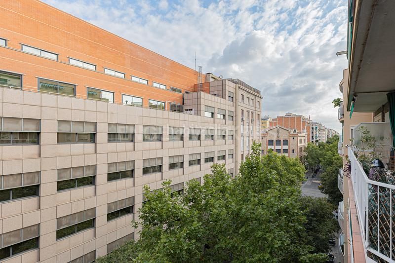 Foto 73c36030-bbab-4163-b6aa-bd57aaf833a9. Appartement avec chauffage dans L´Antiga Esquerra de l´Eixample Barcelona