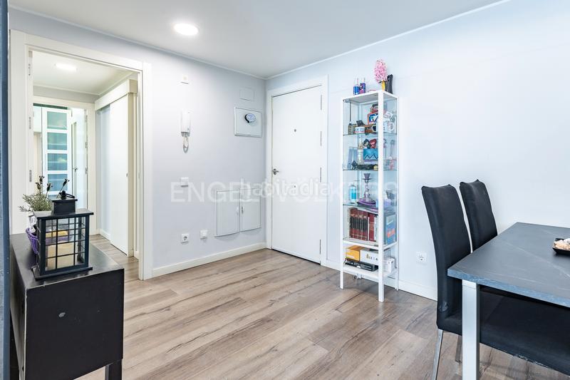 Foto 38b4358f-63f1-4962-b908-f3129db584dd. Apartament amb calefacció aparcament piscina a Port Badalona